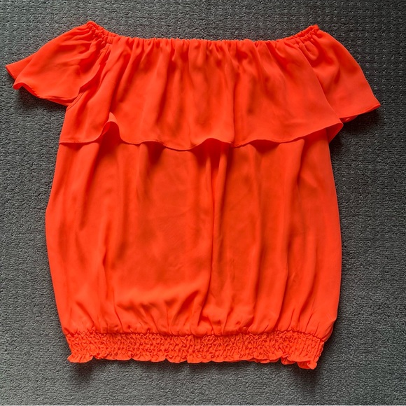 Off the shoulder top - Picture 3 of 3